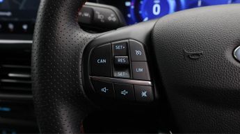 Ford Focus ST-LINE X