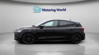 Ford Focus ST-LINE X