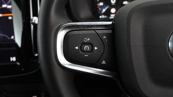 Volvo XC40 RECHARGE T4 CORE