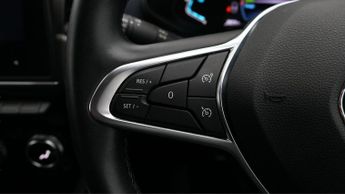 Renault Arkana EVOLUTION E-TECH