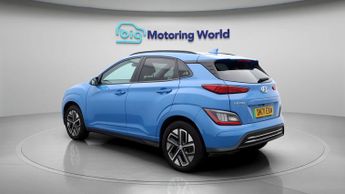 Hyundai KONA PREMIUM