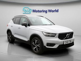 Volvo XC40 T3 R-DESIGN