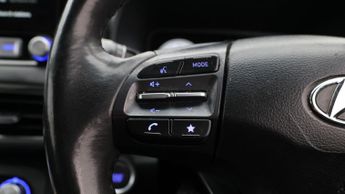 Hyundai KONA PREMIUM