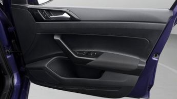 Volkswagen Polo LIFE TSI DSG