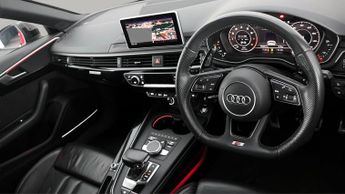 Audi A4 Avant AVANT TFSI QUATTRO S LINE BLACK EDITION