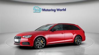 Audi A4 Avant AVANT TFSI QUATTRO S LINE BLACK EDITION