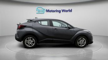 Toyota C-HR ICON