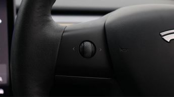 Tesla Model 3 MODEL 3