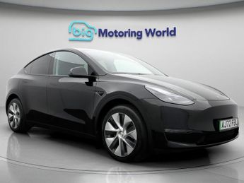 Tesla Model Y LONG RANGE AWD