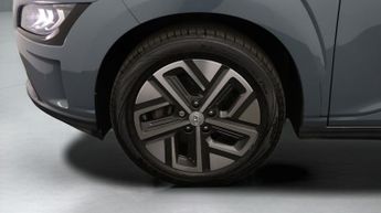 Hyundai KONA PREMIUM