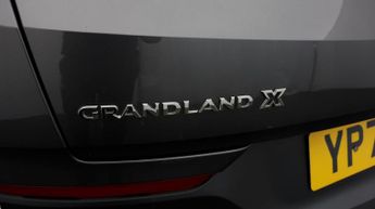 Vauxhall Grandland X SE PREMIUM