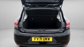 Renault Clio ICONIC E-TECH