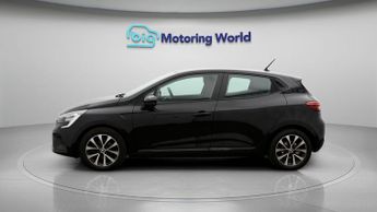 Renault Clio ICONIC E-TECH