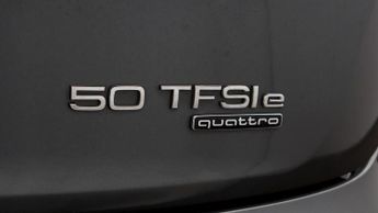 Audi Q5 TFSI E S LINE QUATTRO