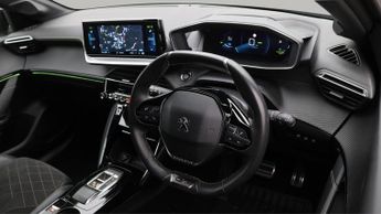 Peugeot E-208 GT PREMIUM