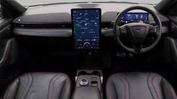 Ford Mustang Mach-E BASE