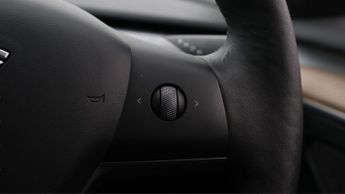 Tesla Model 3 MODEL 3