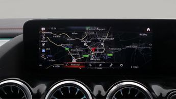 Mercedes-Benz EQA EQA 350 4MATIC AMG LINE