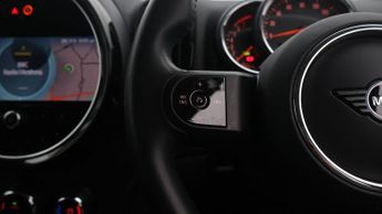 MINI Countryman COOPER CLASSIC