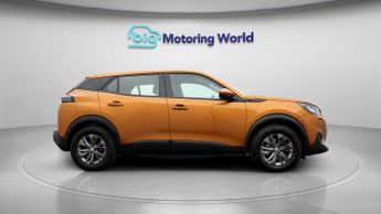 Peugeot E-2008 ACTIVE PREMIUM