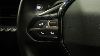 Peugeot E-2008 ACTIVE PREMIUM