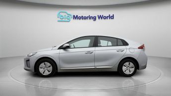 Hyundai IONIQ SE CONNECT