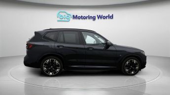 BMW iX3 M SPORT PRO