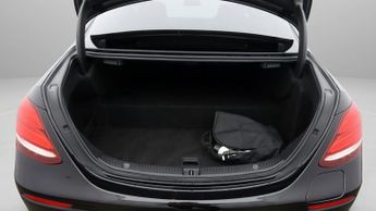 Mercedes-Benz E Class E 300 DE AMG LINE PREMIUM