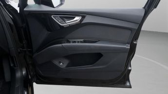 Audi Q4 e-tron SPORT