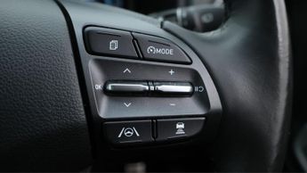 Hyundai KONA PREMIUM