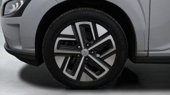 Hyundai KONA PREMIUM