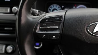 Hyundai KONA PREMIUM