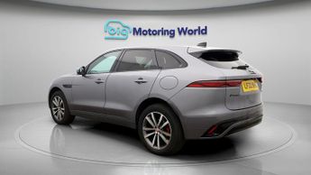 Jaguar F-PACE R-DYNAMIC HSE