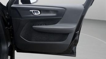 Volvo XC40 RECHARGE CORE