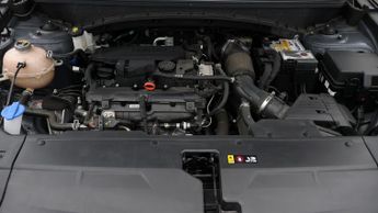 Hyundai TUCSON T-GDI SE CONNECT DCT