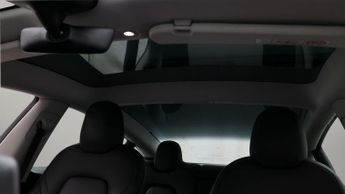 Tesla Model 3 MODEL 3