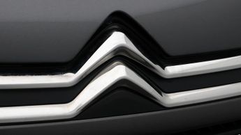 Citroen e-C4 SHINE PLUS