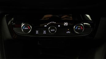 Vauxhall Corsa Electric SRI PREMIUM