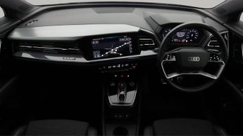 Audi Q4 e-tron S LINE