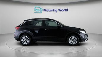Volkswagen T-Roc LIFE TSI DSG