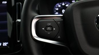 Volvo XC40 RECHARGE T4 PLUS