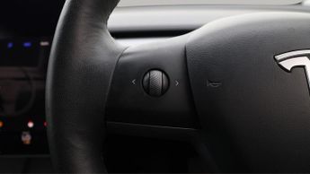 Tesla Model 3 MODEL 3