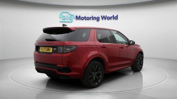 Land Rover Discovery Sport R-DYNAMIC SE