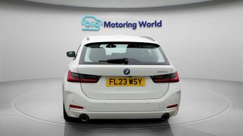 BMW 3 Series 330E SPORT