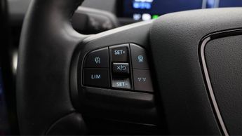 Ford Mustang Mach-E BASE