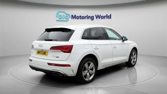 Audi Q5 TFSI E S LINE QUATTRO