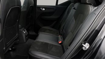 Volvo XC40 RECHARGE T5 ULTIMATE