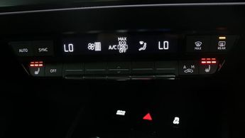 Audi Q4 e-tron S LINE