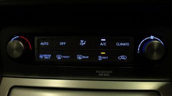 Hyundai KONA PREMIUM