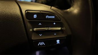 Hyundai KONA PREMIUM